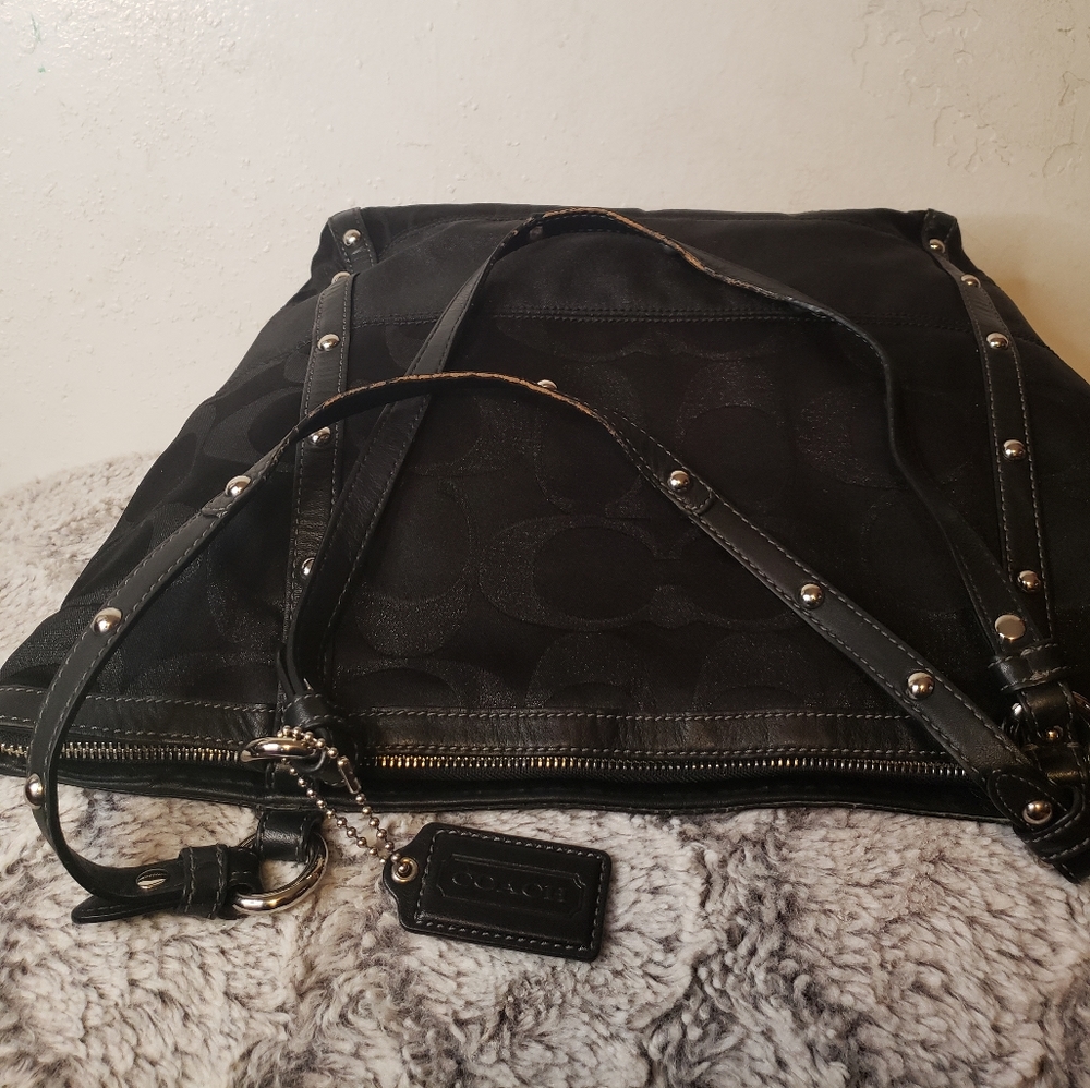 Coach Handbag - Picture 5 of 12